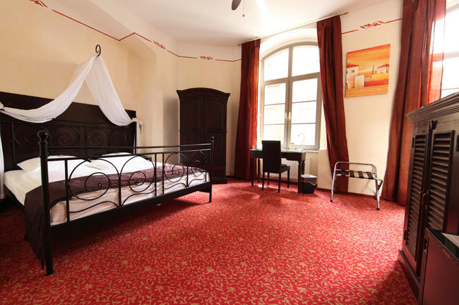 Sarotti-höfe Hotel 3*