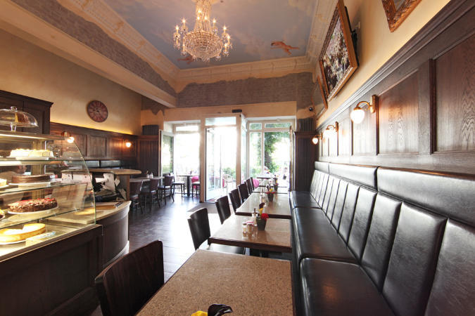 Sarotti-höfe Hotel 3*